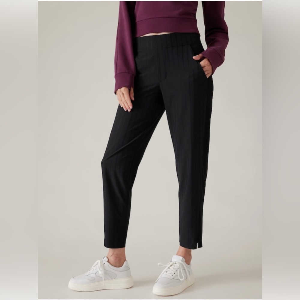 Athleta Black Gloss Stripe Brooklyn Ankle Pant Gloss Stripe, Size 12 Petite